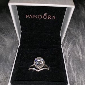 Set of Pandora Rings